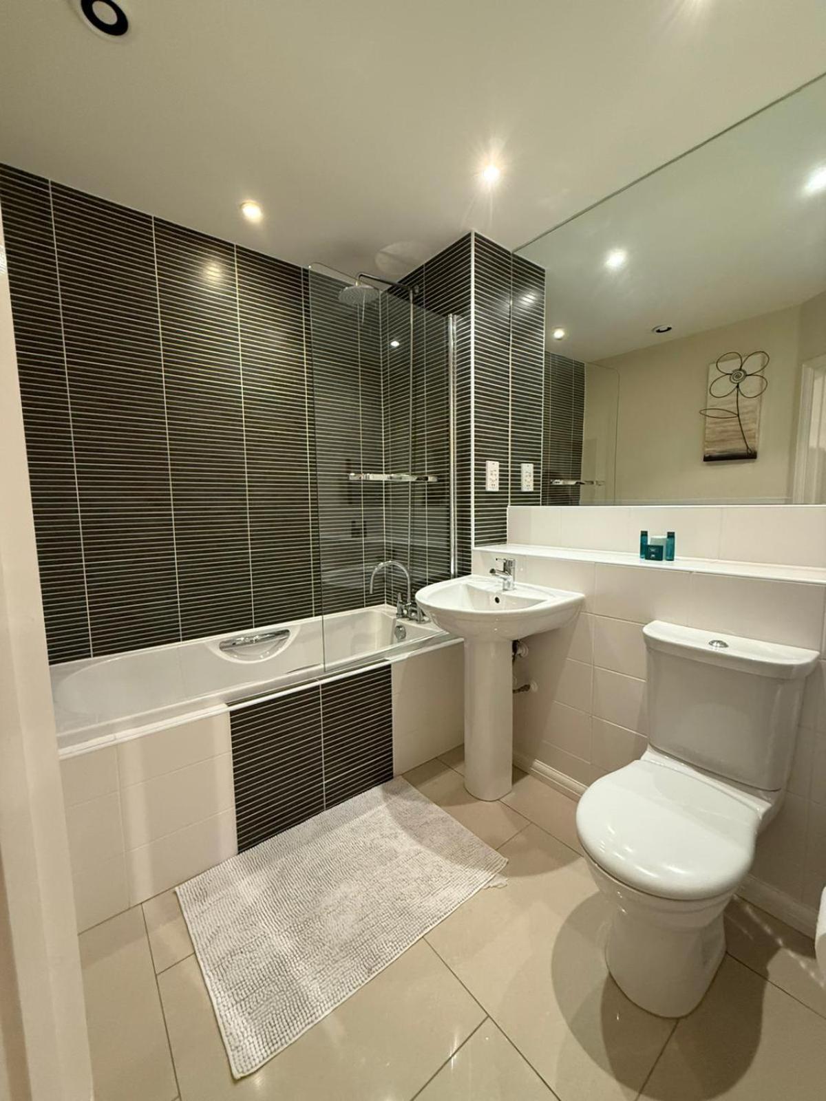 Solihull Centre Apartments エクステリア 写真